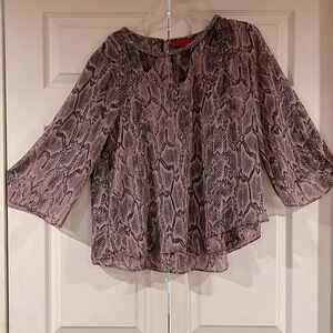 NWOT Jennifer Lopez Flowy Beaded Blouse ❤️